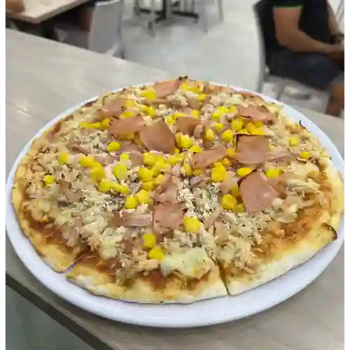 Pizza Americana