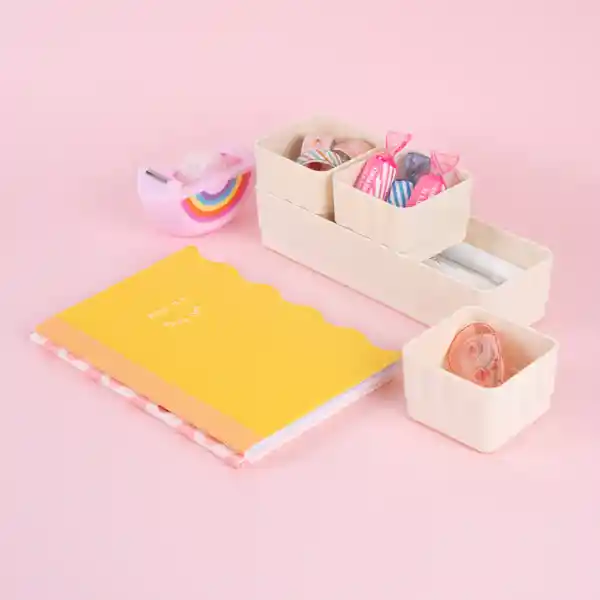 Organizador Plástico Apilable Escritorio Macaron Blanco Miniso