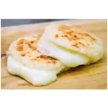 (2) Arepa Rellena de Queso Mozarrella