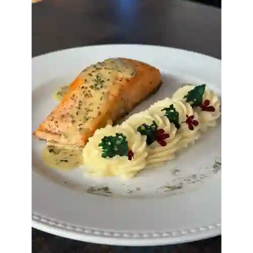 Salmón a Las Finas Hierbas