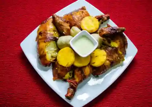 Pollo Asado al Carbón Medio