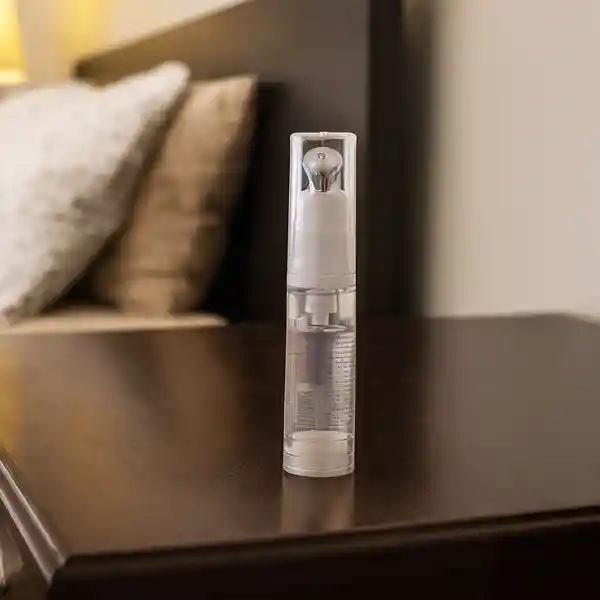 Botella de Viaje Sin Aire 10 mL Miniso