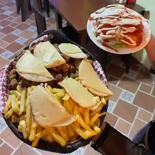 Picada Grande para 8 Personas