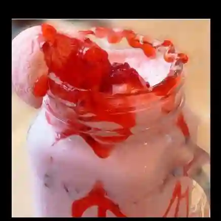 Malteada de Frutos Rojos