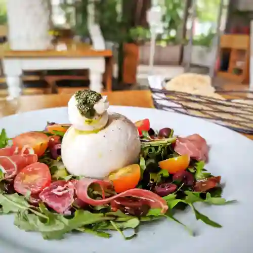 Ensalada Burrata