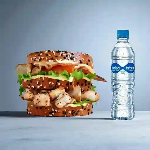 Combo Sándwich de Pollo + Agua Brisa X600ml