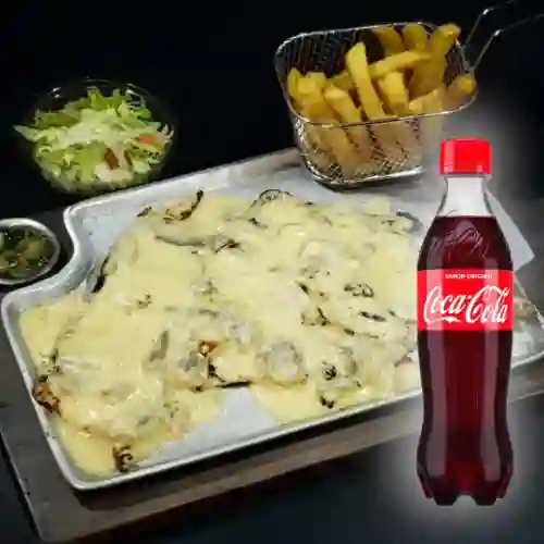 Combo Pechuga en Champiñones + Coca Cola