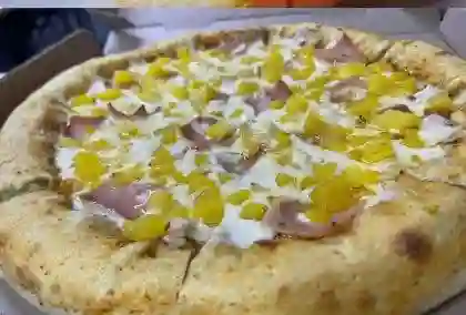 Pizza Hawaiana