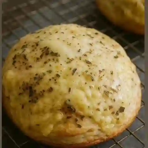 Pan de ajo a los tres quesos