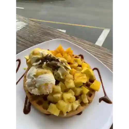 Waffle Frutos Amarillos