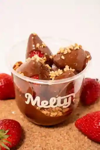 Fresas Semiamargo y Maní