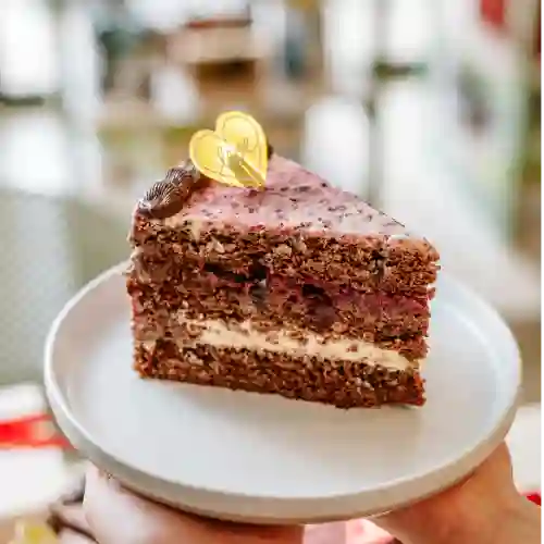 Porción Torta Selva Negra