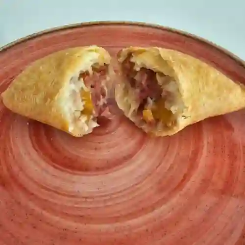 Empanada Hawaiana