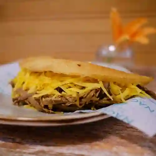 Empanada Operada Pelúa