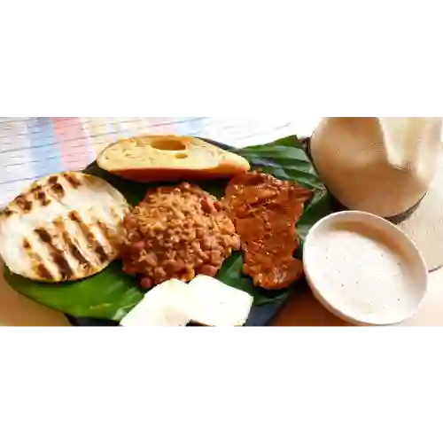 Desayuno de la Patrona
