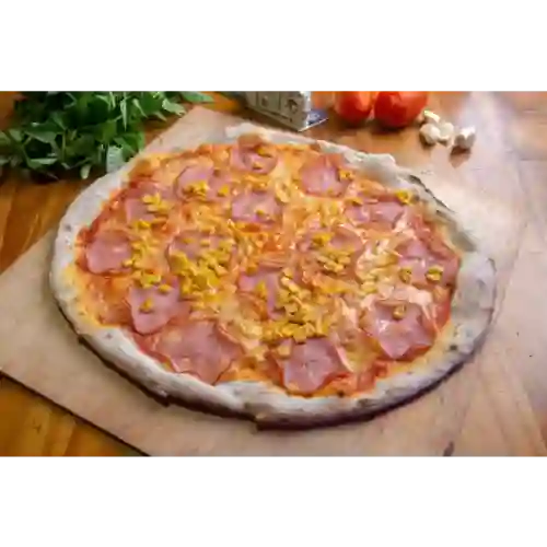 Pizza de Jamón y Maíz