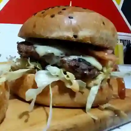 Hamburguesa Clásica