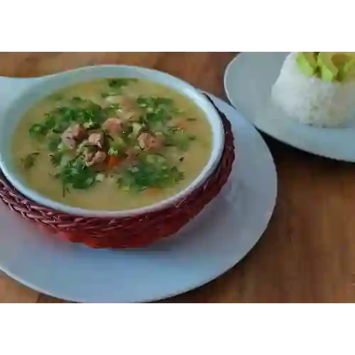 Sopa de Menudencias