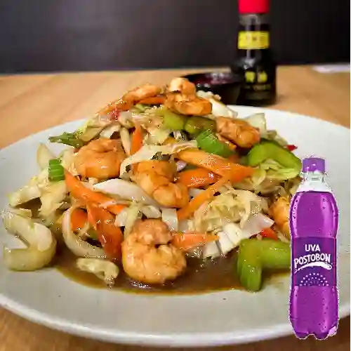 Combo Shop Suey Especial + Uva Postobon 250 ml