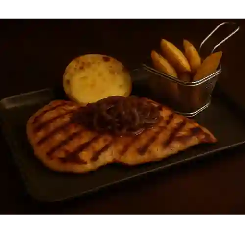 Pechuga Encebollada