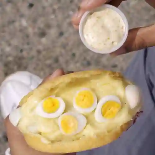 Arepiz Huevos y Queso
