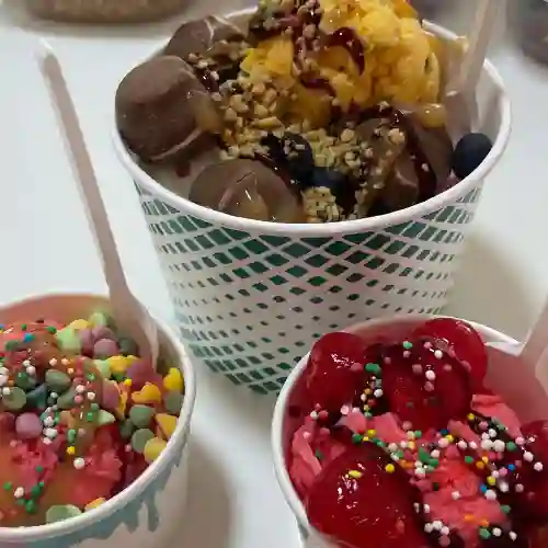 Helado con Topping 2 Helados 4 Topping