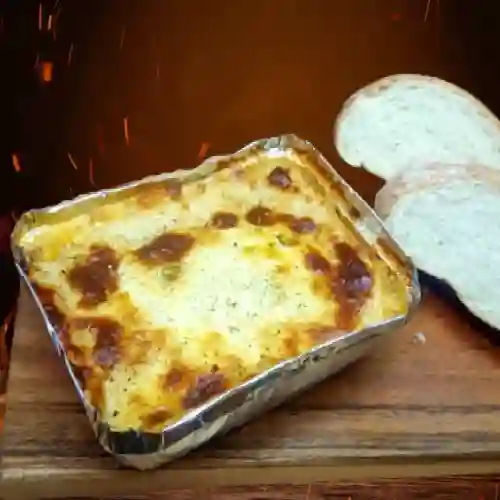 Lasaña Boloñesa Mixta con Pollo
