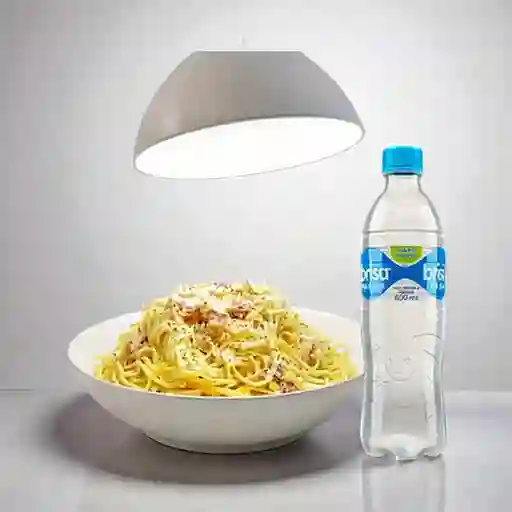 Combo Espagueti Carbonada + Agua Brisa 600 ml