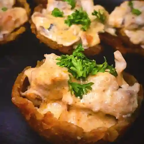 Flor de Patacón Pollo y Champiñones