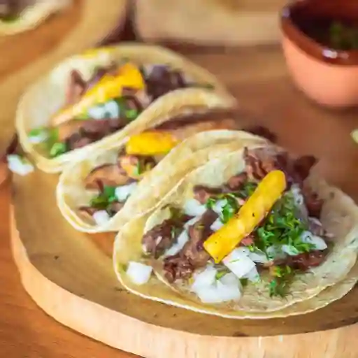 Tacos al pastor
