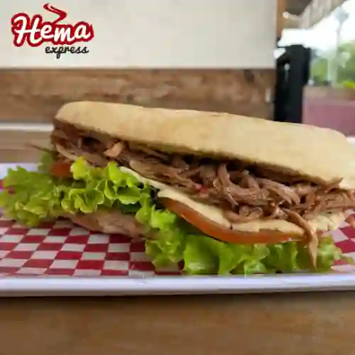 Sandwich de Cerdo Bbq