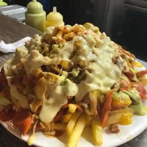 Salchipapa Familiar