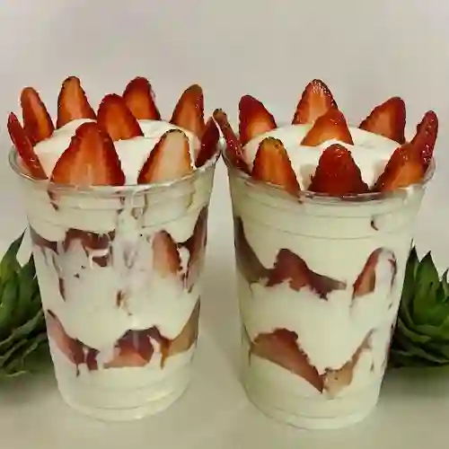 Fresas con Crema Extra Grande.