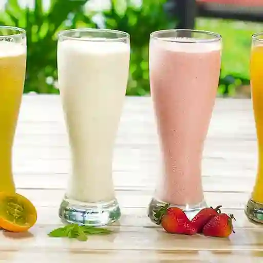 Jugo Natural en Leche