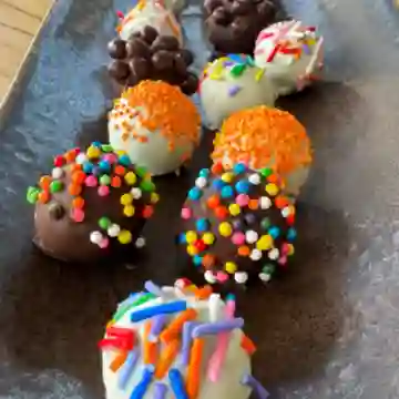 Cake Pops por Tres Unidades