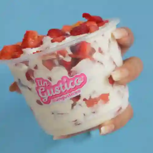 Fresas con Crema 16oz