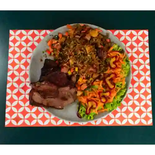 Res Ahumana con Arroz Chaufa