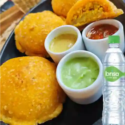 Combo Pastel de Pollo + Brisa con Gas 600ML