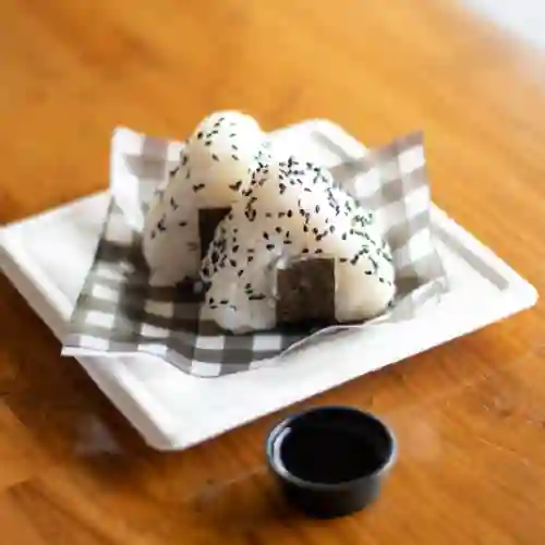 Onigiri Tradicional (2 Unidades)