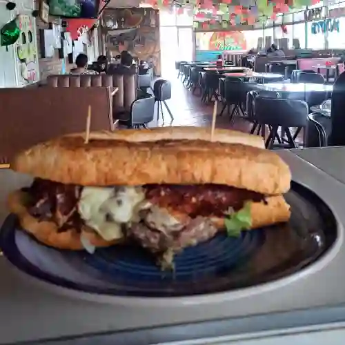 Torta Especial Del Chavo