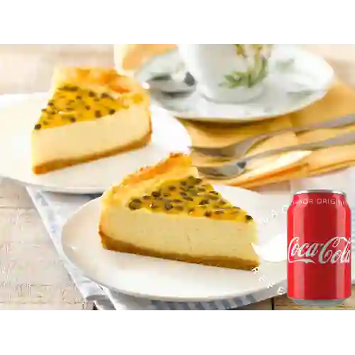 Combo Cheescake de Maracuya +Cocacola Orig 330 ml