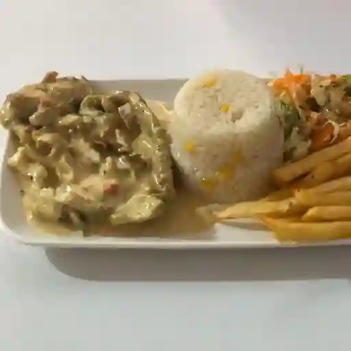 Pechuga en Salsa Carbonara