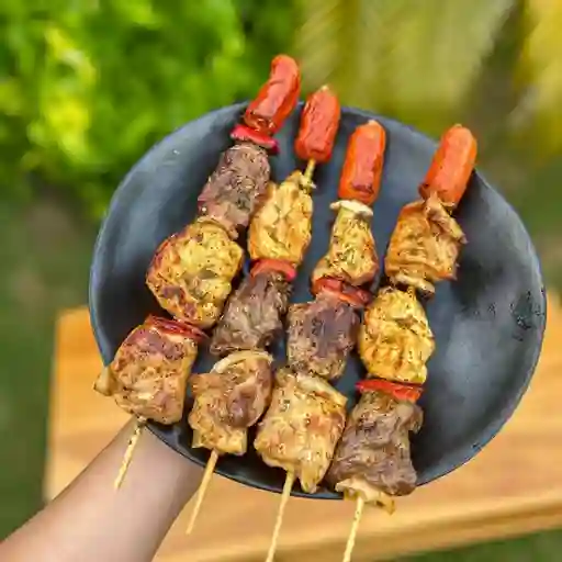 Pincho tres carnes