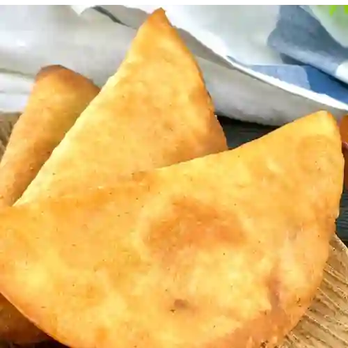 Empanada Grande Todo Terreno