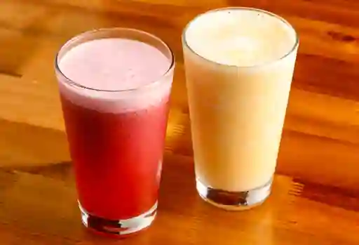 Jugos Naturales en Agua