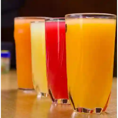 Jugos Naturales en Agua 14 Oz