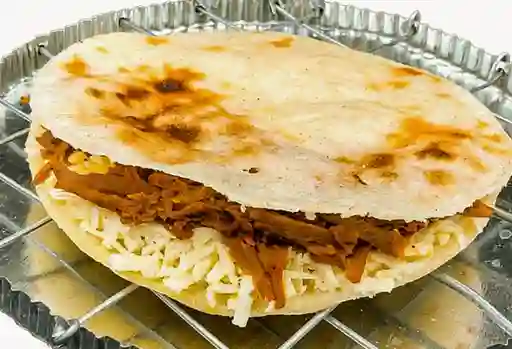 Arepa con Carne