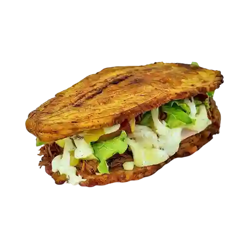 Patacón con Chorizo