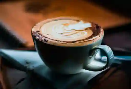 Cappuccino con Leche de Almendras