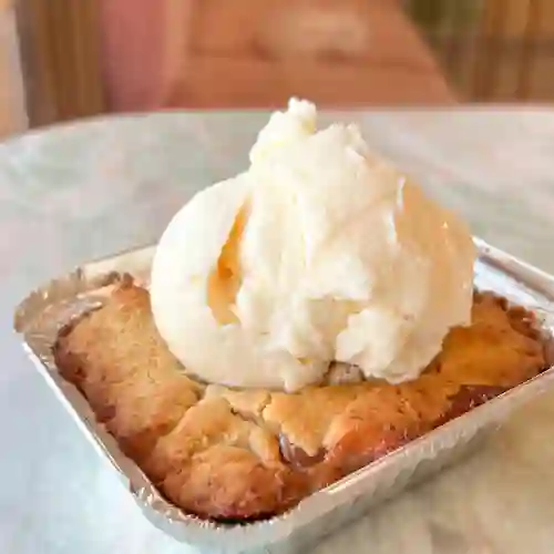 Warm Apple Caramel Pie(no Incluye Helad)